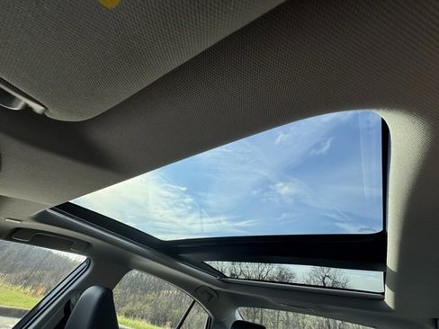 New 2026 Toyota Camry XLE image 31