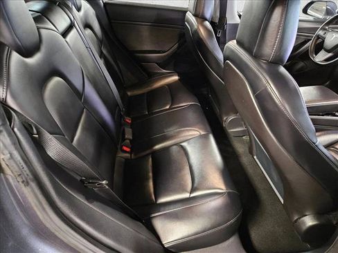 Used 2019 Tesla Model 3 Performance image 20