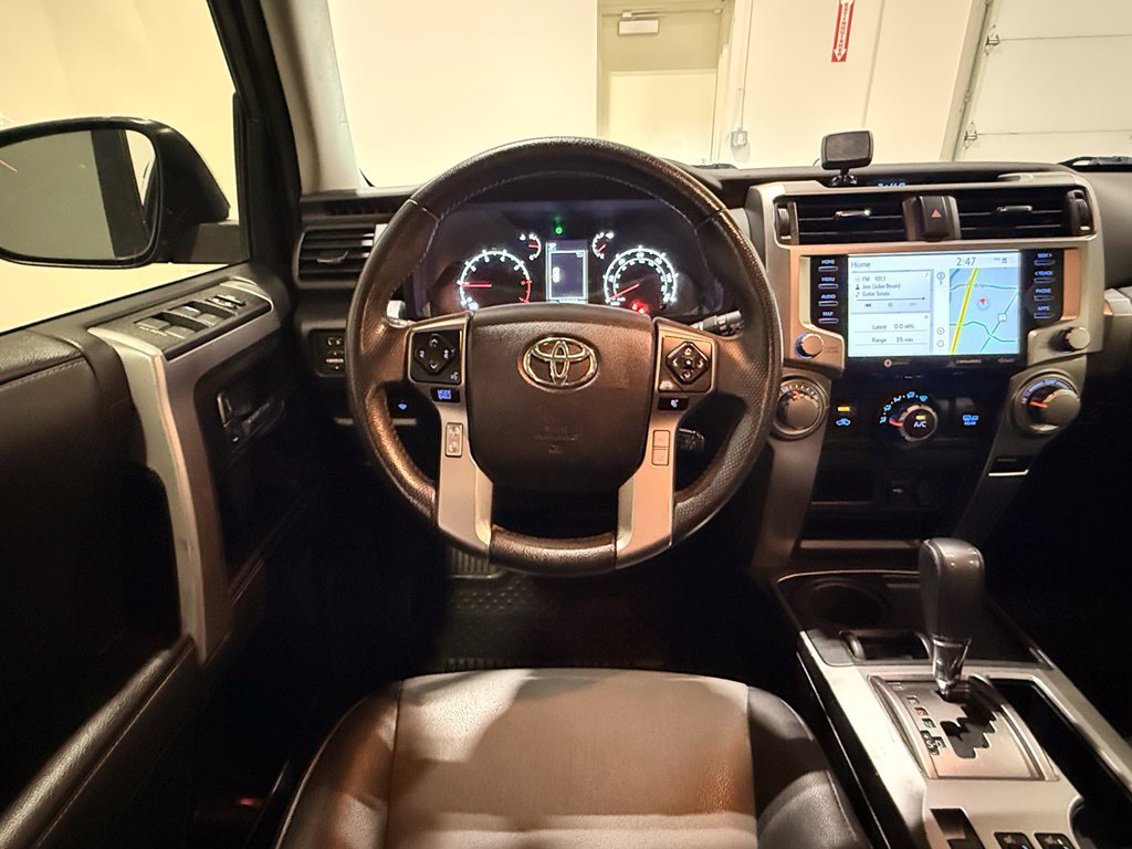 Used 2022 Toyota 4Runner SR5 Premium w/ Moonroof Package RWD image 31