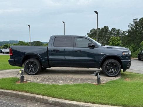 New 2026 RAM 1500 Big Horn AWD/4WD image 8