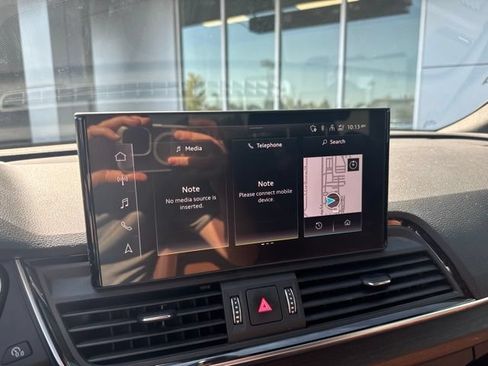 Certified 2023 Audi Q5 2.0T Prestige w/ Prestige Package AWD/4WD image 9