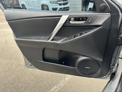 Used 2012 MAZDA MAZDA3 i Grand Touring w/ Tech Pkg FWD image 16