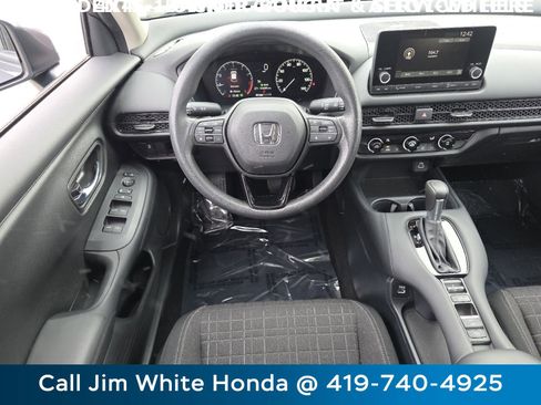 Certified 2023 Honda HR-V LX image 24