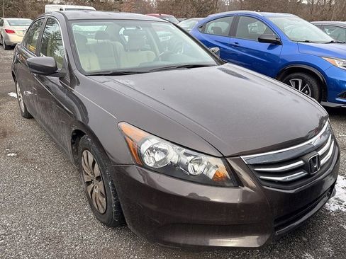 Used 2012 Honda Accord LX image 2