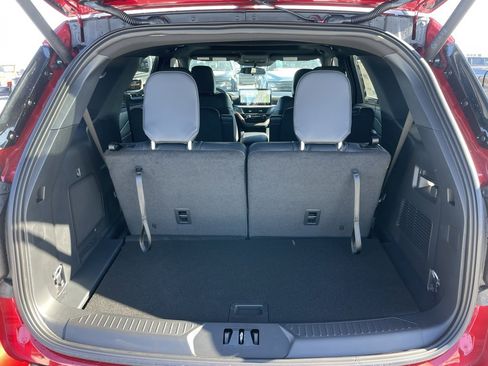 New 2026 Ford Explorer ST-Line image 37