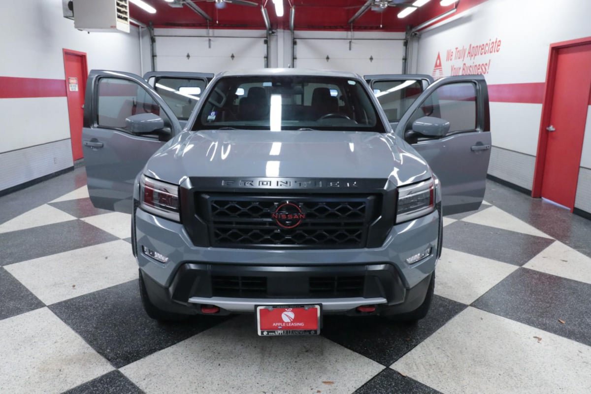 Used 2023 Nissan Frontier Pro-X w/ Pro Convenience Package RWD image 28