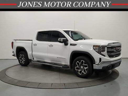 Used 2025 GMC Sierra 1500 SLT w/ SLT Premium Package AWD/4WD image 1