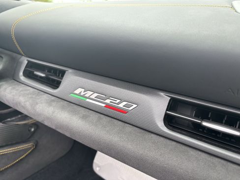 New 2024 Maserati MC20 Cielo RWD image 32