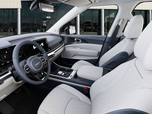 New 2026 Kia Carnival SX image 17