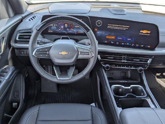 New 2027 Chevrolet Traverse LT w/ Enhanced Driving Package FWD image 4