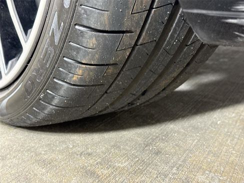 Used 2023 Mercedes-Benz S 500 4MATIC w/ AMG Line image 35