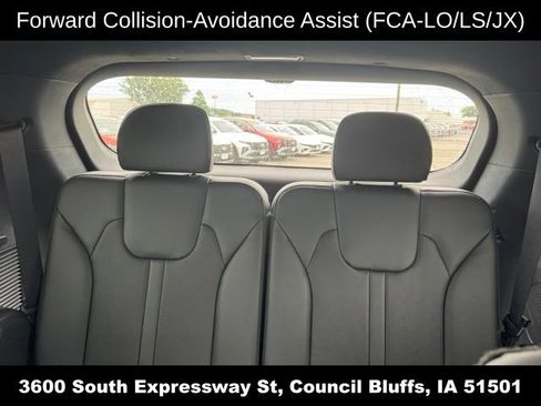 Used 2025 Kia Sorento SX AWD/4WD image 15