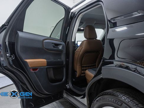 Used 2023 Ford Bronco Sport Outer Banks w/ Tech Package image 23