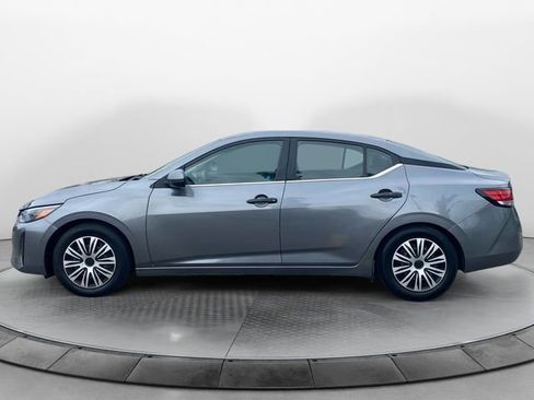 Used 2024 Nissan Sentra S FWD image 2