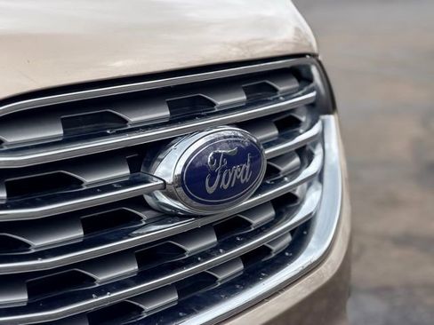 Used 2020 Ford Edge SE AWD/4WD image 28