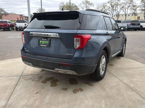 Used 2021 Ford Explorer XLT w/ Equipment Group 202A AWD/4WD image 5