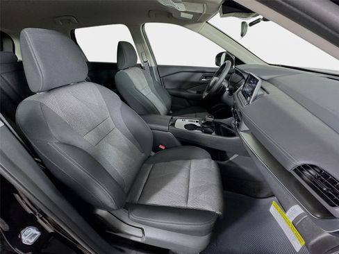 New 2026 Nissan Rogue SV FWD image 27