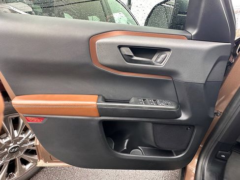 Used 2022 Ford Bronco Sport Badlands w/ Premium Package image 28