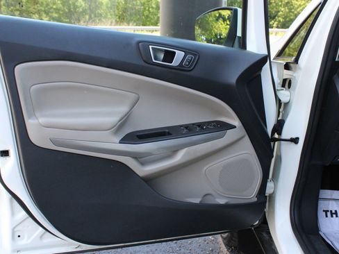 Used 2021 Ford EcoSport Titanium AWD/4WD image 12