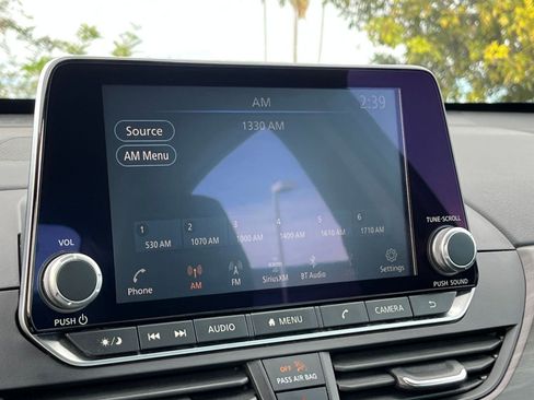 Used 2025 Nissan Altima 2.5 SV image 20