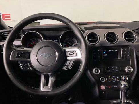 Certified 2019 Ford Mustang GT w/ Black Accent Package image 13