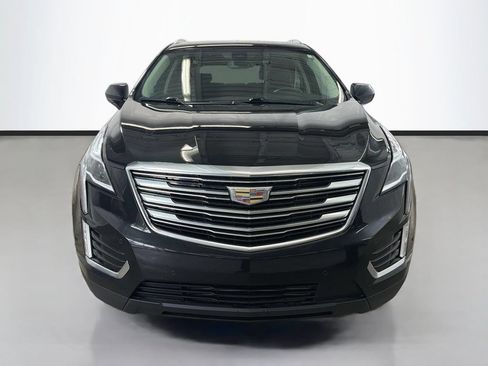 Used 2019 Cadillac XT5 Premium Luxury w/ Driver Assist Package AWD/4WD image 2