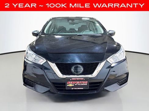 Used 2021 Nissan Versa S FWD image 3