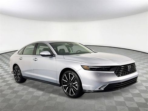 New 2026 Honda Accord Touring image 7