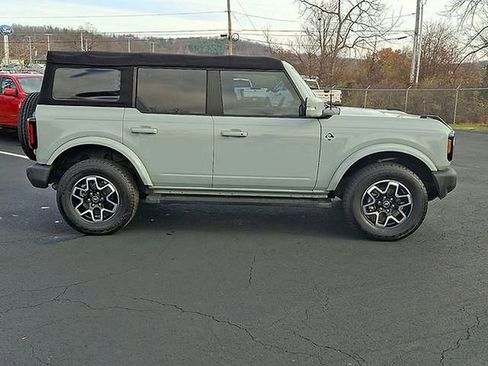 Certified 2022 Ford Bronco Outer Banks image 12