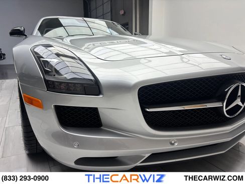 Used 2013 Mercedes-Benz SLS AMG GT Coupe image 4