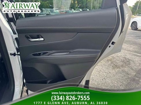 Used 2025 Nissan Murano SL AWD/4WD image 30