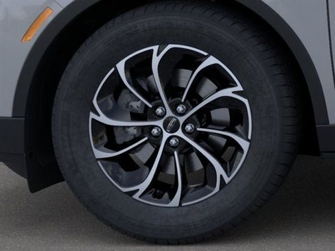 New 2026 Lincoln Nautilus Premier AWD/4WD image 41