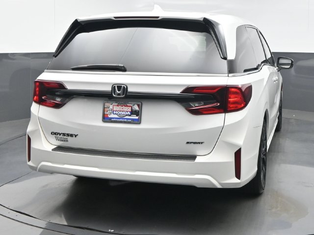 Certified 2026 Honda Odyssey Sport-L image 5