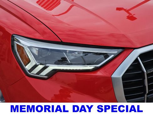 Used 2025 Audi Q3 2.0T Premium AWD/4WD image 33