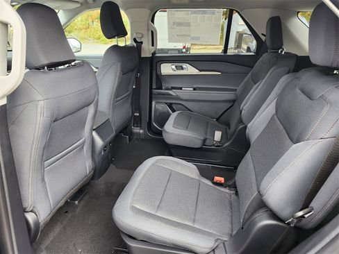 New 2026 Ford Explorer Active image 16