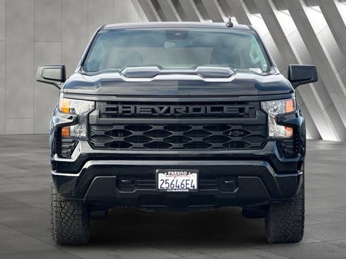 Used 2025 Chevrolet Silverado 1500 Custom Trail Boss w/ Dark Appearance Package image 9