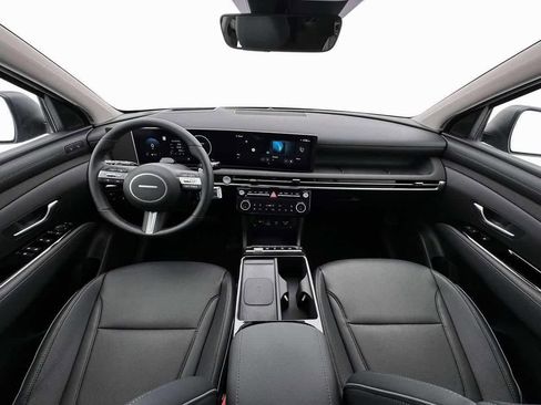 New 2026 Hyundai Tucson Limited image 13