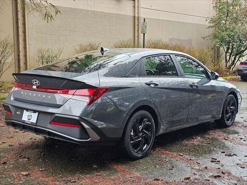 New 2026 Hyundai Elantra Sport FWD image 7