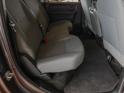 Used 2017 RAM 1500 Express w/ Express Value Package RWD image 30