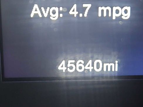 Used 2018 Jeep Renegade Latitude w/ Cold Weather Group image 10