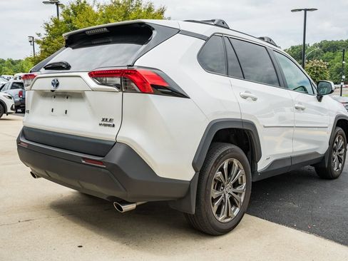 Used 2024 Toyota RAV4 XLE Premium w/ Weather Package AWD/4WD image 4