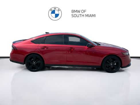 Used 2024 Honda Accord Sport image 8