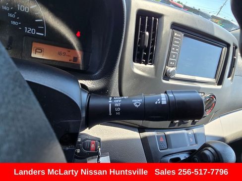 Used 2021 Nissan NV200 SV FWD image 25