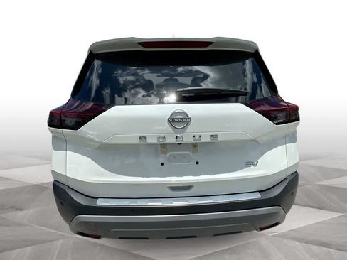 Used 2023 Nissan Rogue SV FWD image 7