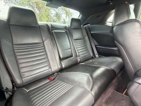 Used 2016 Dodge Challenger R/T Scat Pack RWD image 15