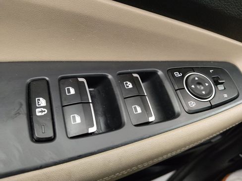 Used 2023 Hyundai Santa Fe SE FWD image 27