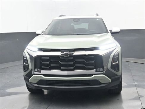 Used 2025 Chevrolet Equinox ACTIV w/ Safety and Technology Package image 20