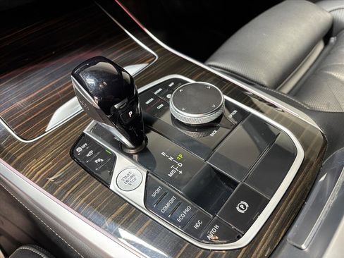 Used 2023 BMW X5 xDrive40i w/ M Sport Package image 14