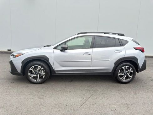 Used 2025 Subaru Crosstrek 2.5i Premium AWD/4WD image 10