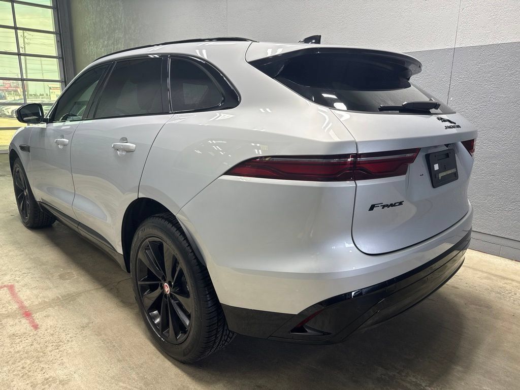 Used 2023 Jaguar F-PACE S AWD/4WD image 36
